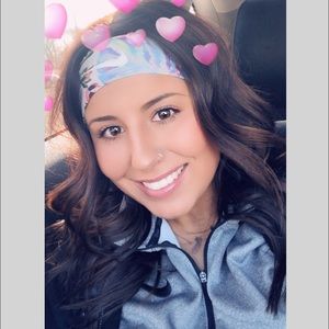 Meet your Posher, Jordyn